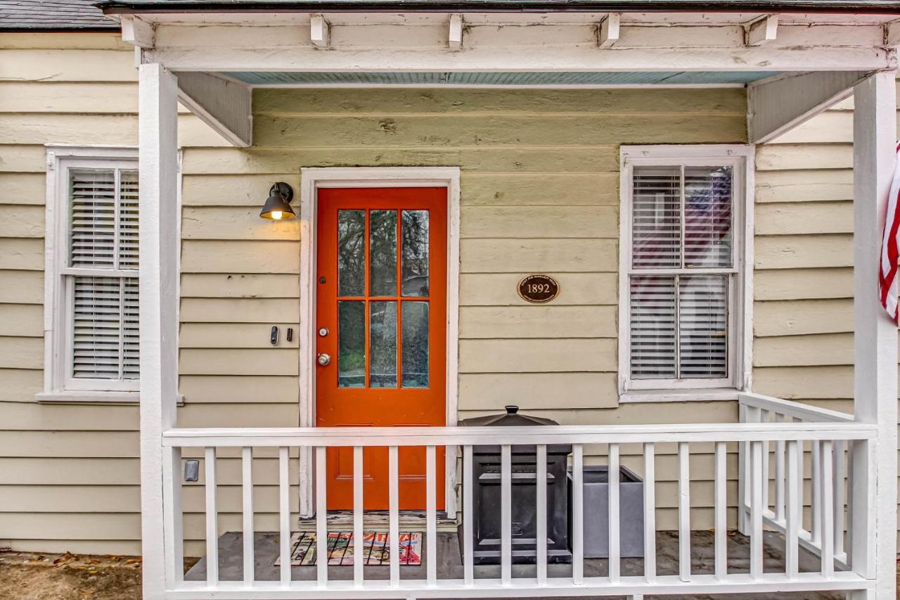 130 Y O Historic Savannah Cottage Off Forsyth Park Zewnętrze zdjęcie
